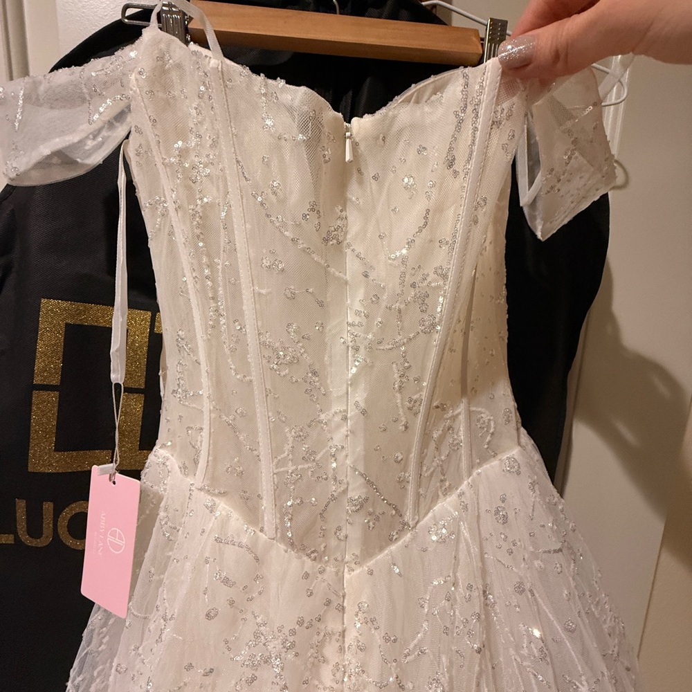 Off-Shoulder Ivory Sparkle Embellished Bridal Gown by Abby Lane Size 4 Gorgeous! - Picture 10 of 12